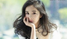 香港娱乐圈爆料女王是谁,揭秘“爆料女王”的真实身份